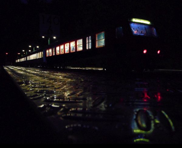 Bahnsteig Cadenberge beleuchtet
